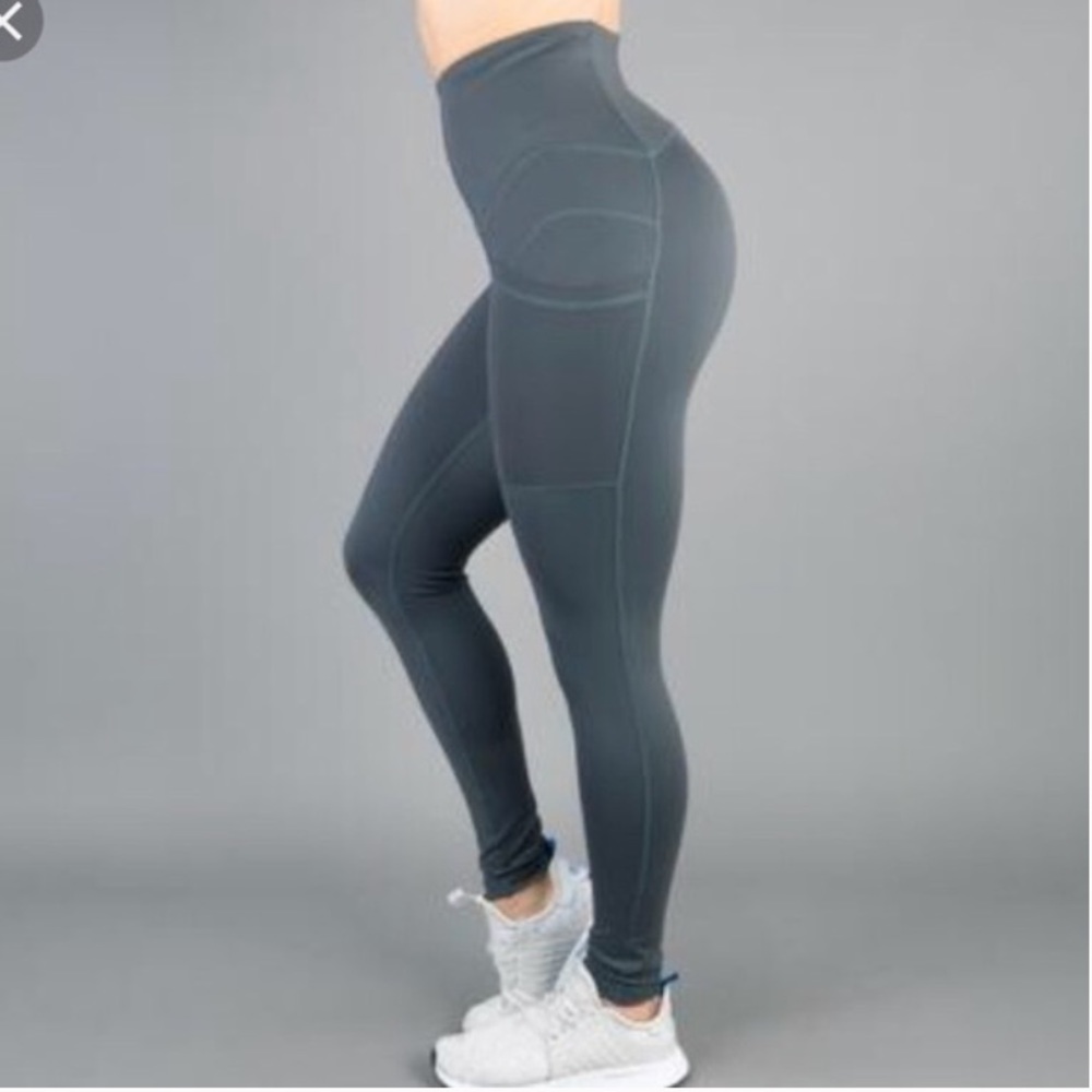 Buffbunny Gray Athena Leggings